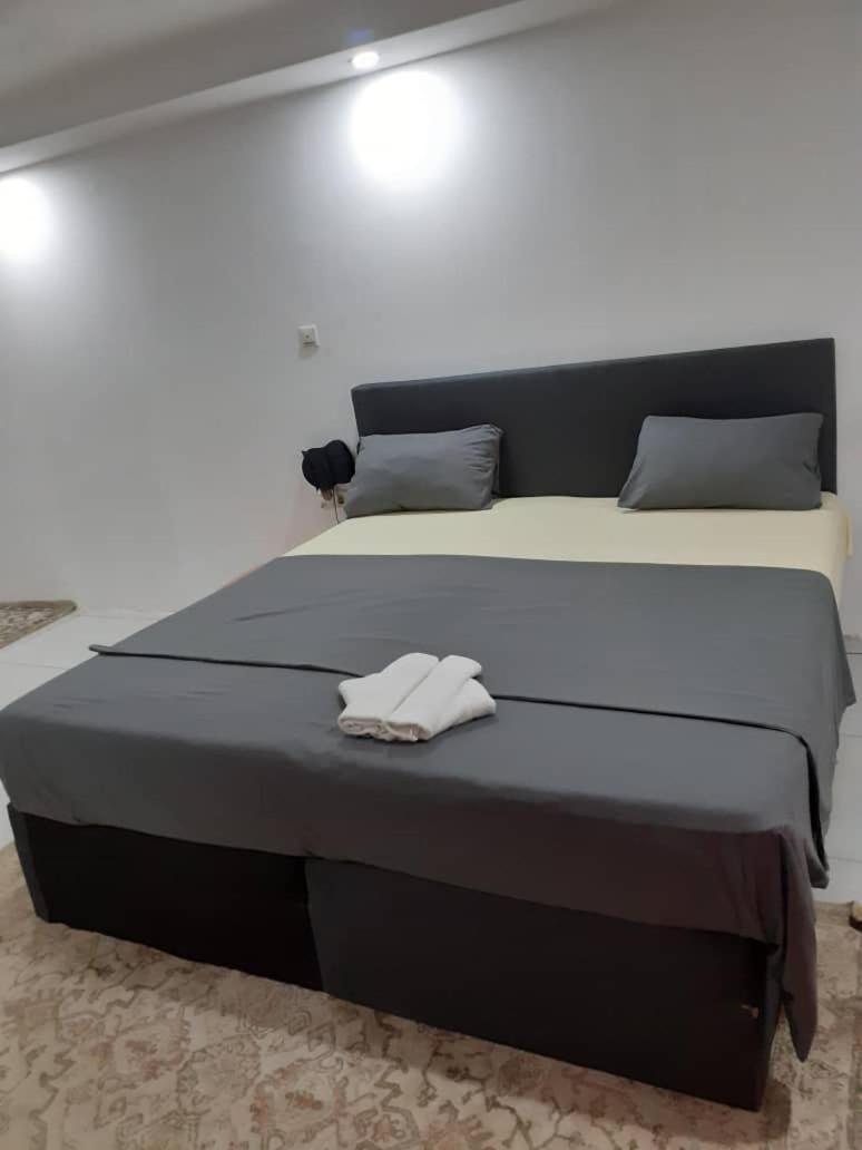 Mai Hotel Conakry Buitenkant foto